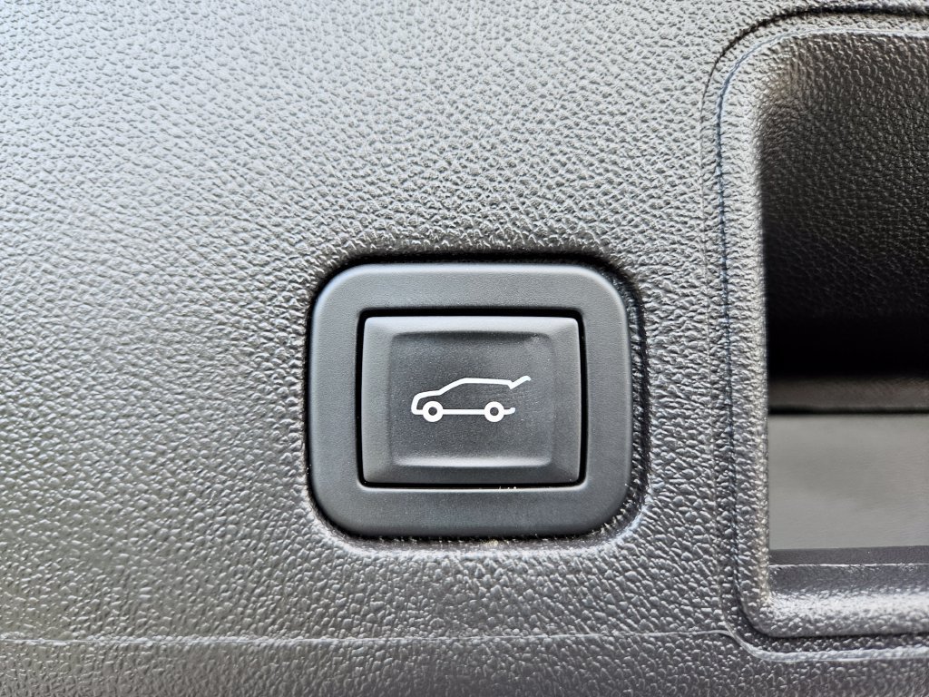 2024 GMC Terrain AT4 - Photo 19