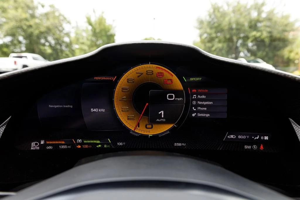 Used 2022 Grigio Scuro Ferrari  image 29