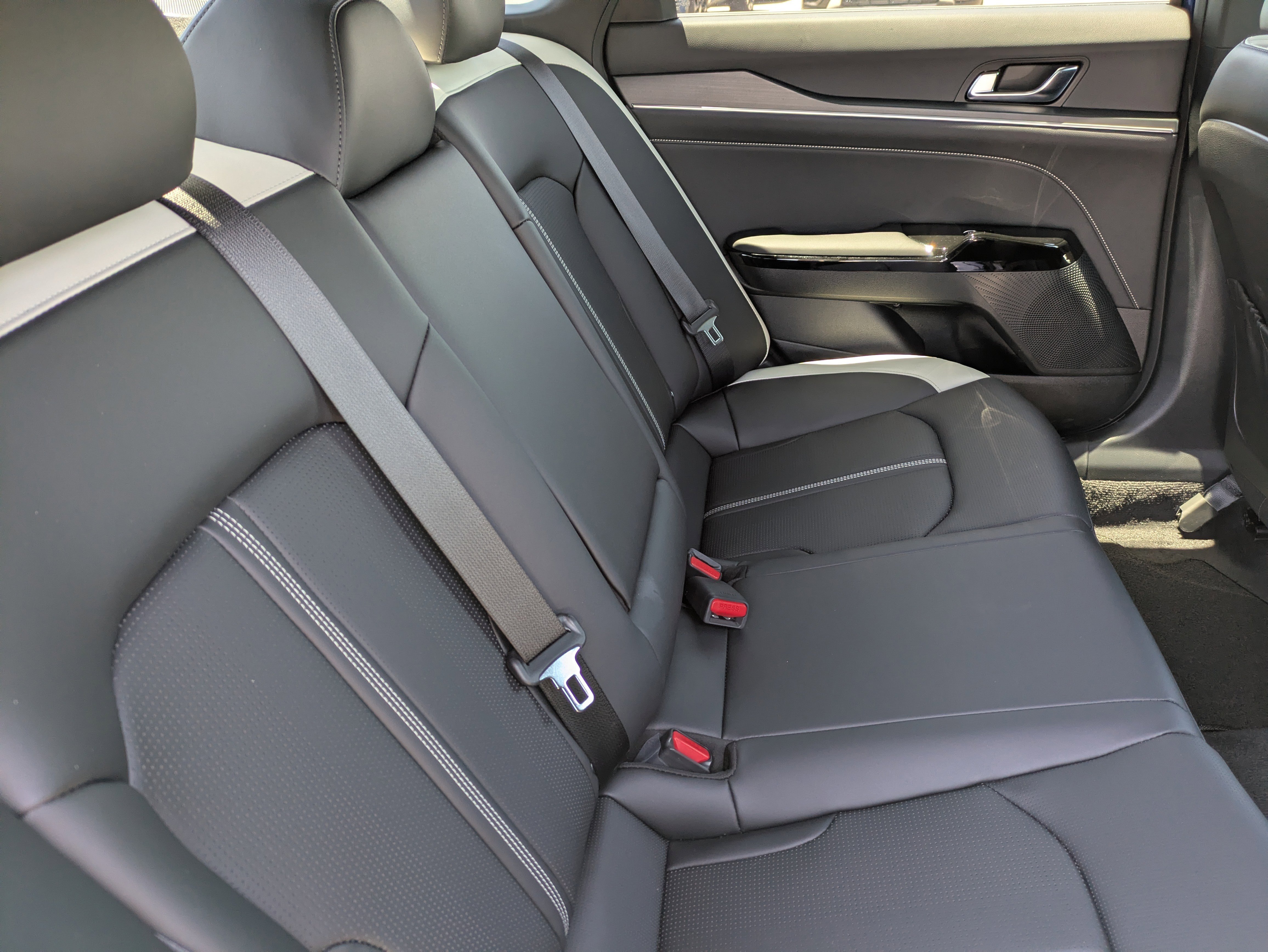 New 2026 Yacht Blue Kia GT-Line FWD image 13