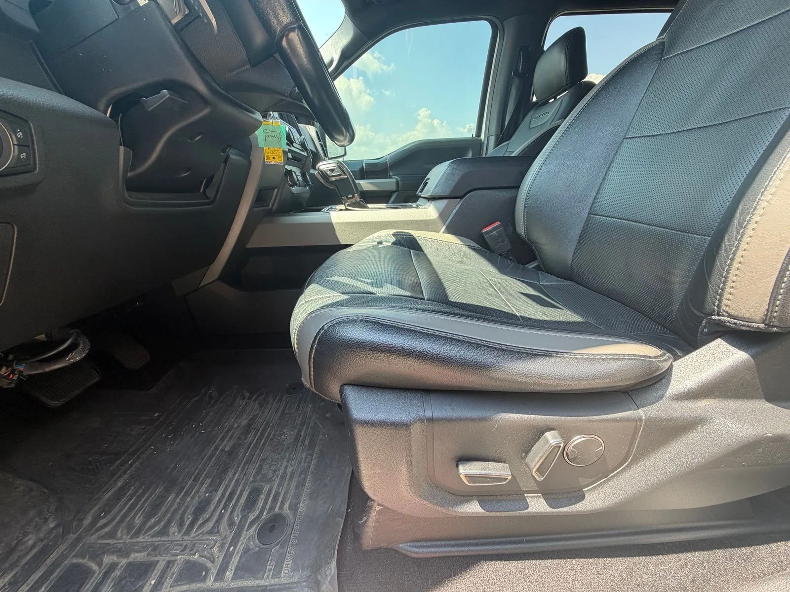 Used 2018 White Ford Raptor image 9