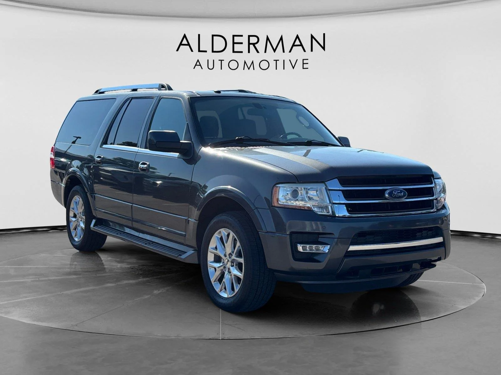 Used 2016 Magnetic Ford Limited image 7