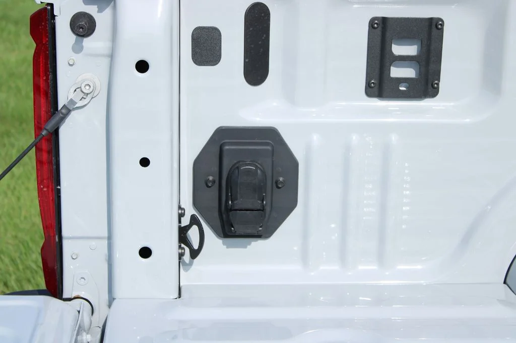 New 2026 Avalanche Ford F-350® XLT image 15