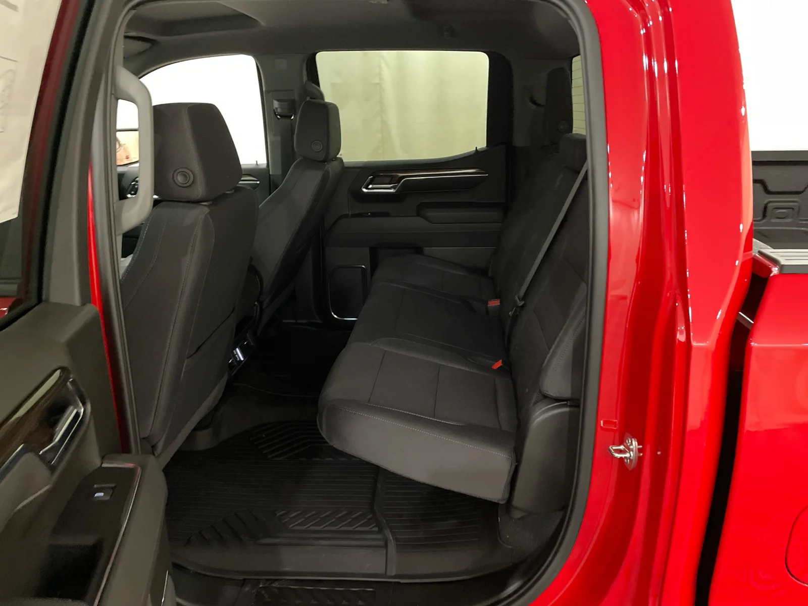 2026 Chevrolet Silverado 1500 LT - Photo 26