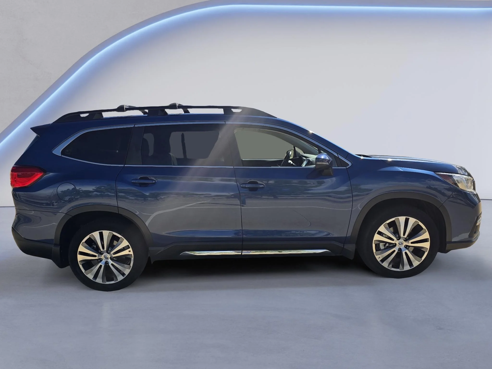 Used 2020 Abyss Blue Pearl Subaru Limited image 7