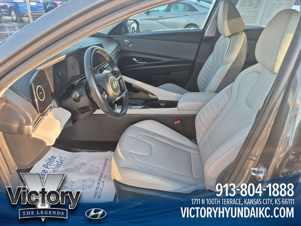 Used 2024 Gray Hyundai Limited image 9
