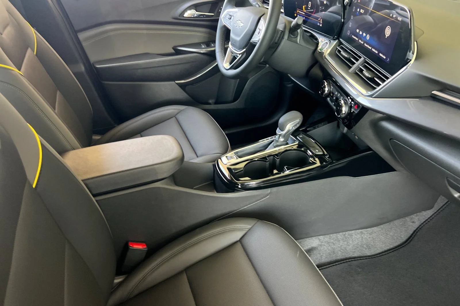 New 2026 White Sands Chevrolet ACTIV image 16