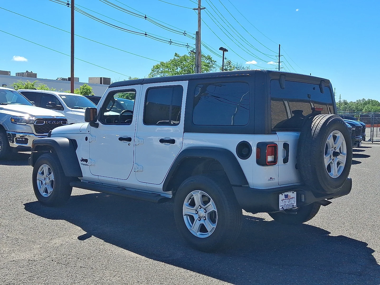 Used 2022 Bright White Clearcoat Jeep Unlimited Sport S image 5
