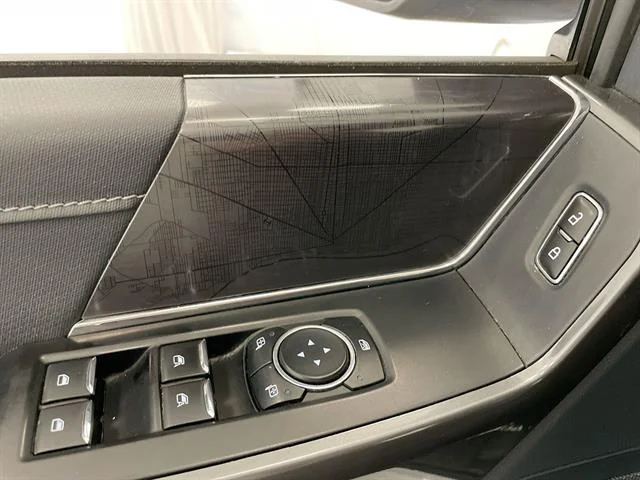 Used 2023 WHITE Ford XLT image 23