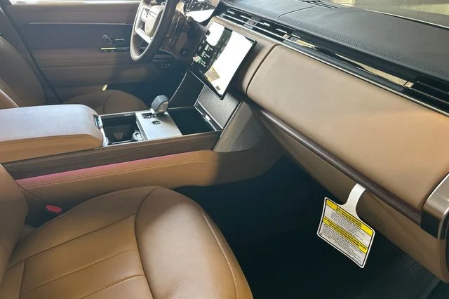 New 2026 Batumi Gold Land Rover SE image 14