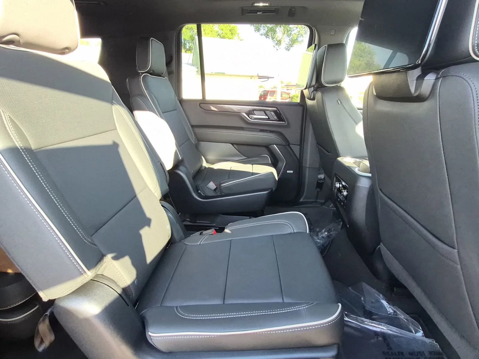 2026 GMC Yukon XL Elevation - Photo 43
