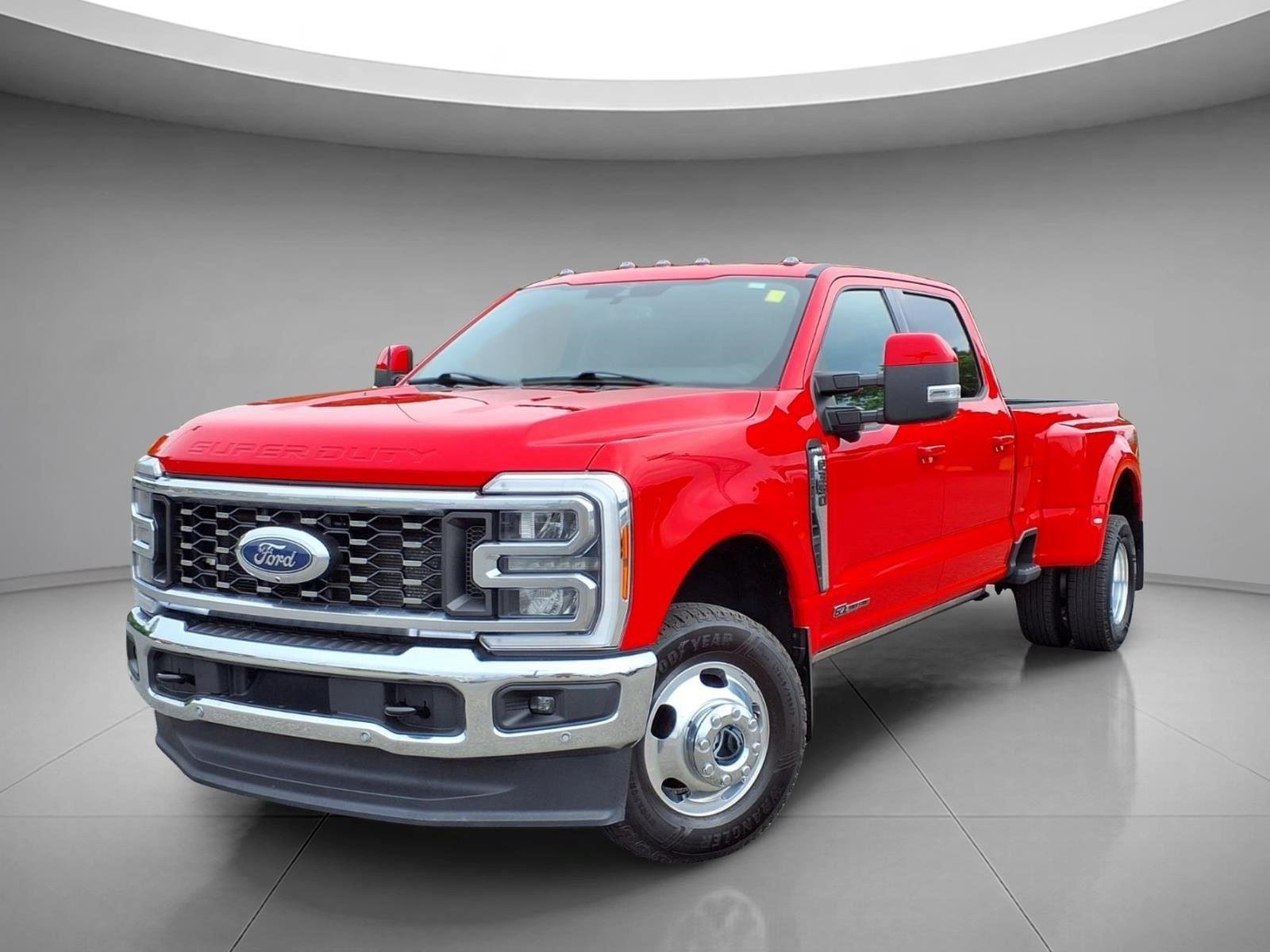 Used 2023 Race Red Ford LARIAT image 1