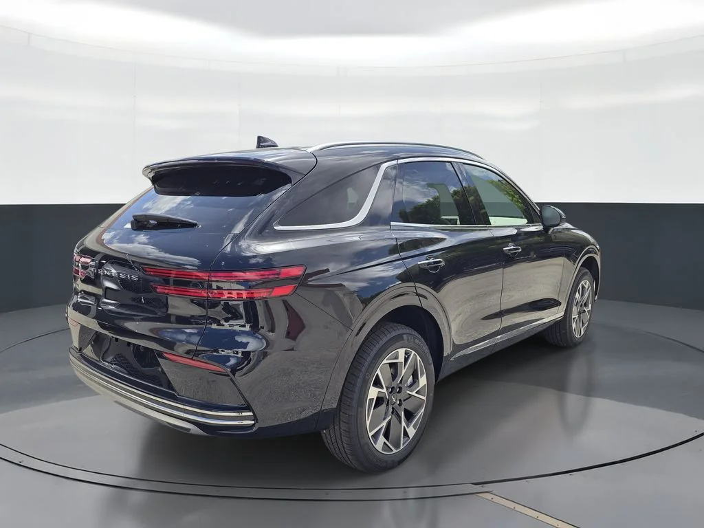 New 2027 Genesis GV70 4D Sport Utility in Miami #GU013219 | Braman
