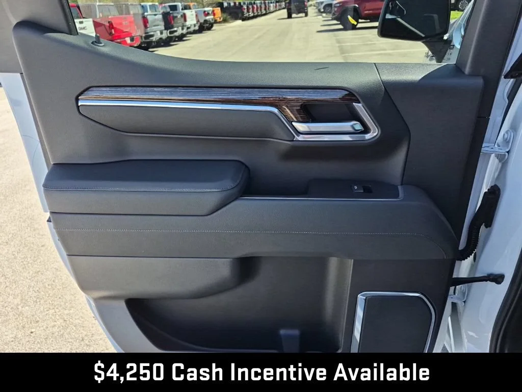 New 2026 Summit White GMC SLE image 21