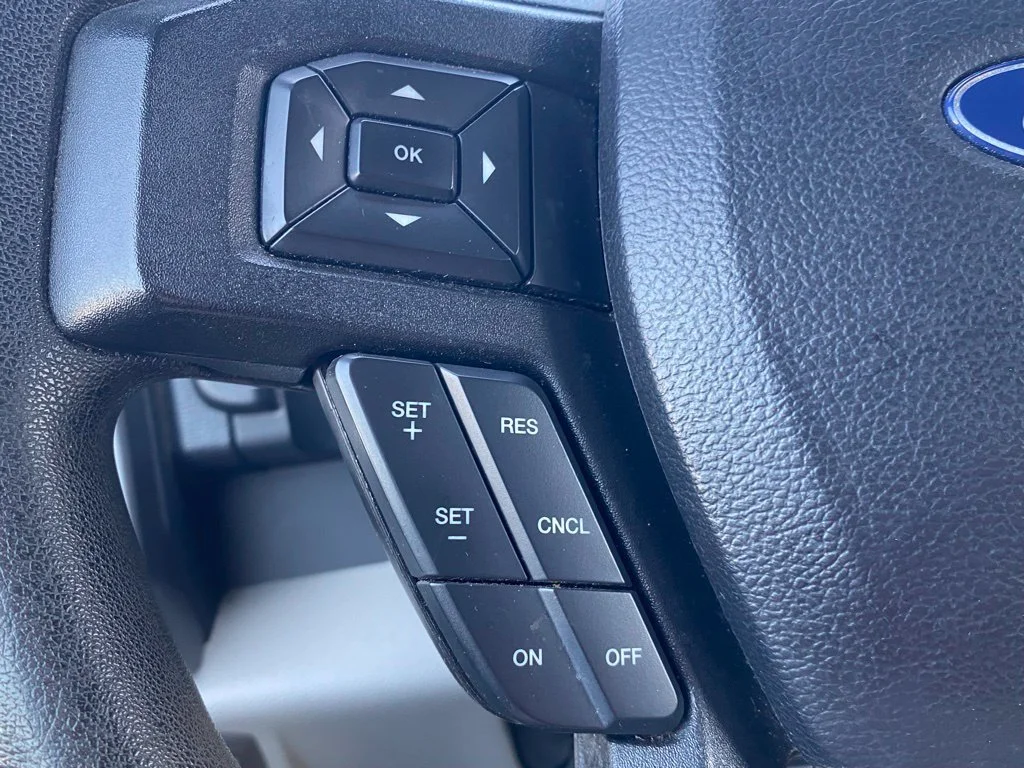 Used 2020 Gray Ford XLT image 22