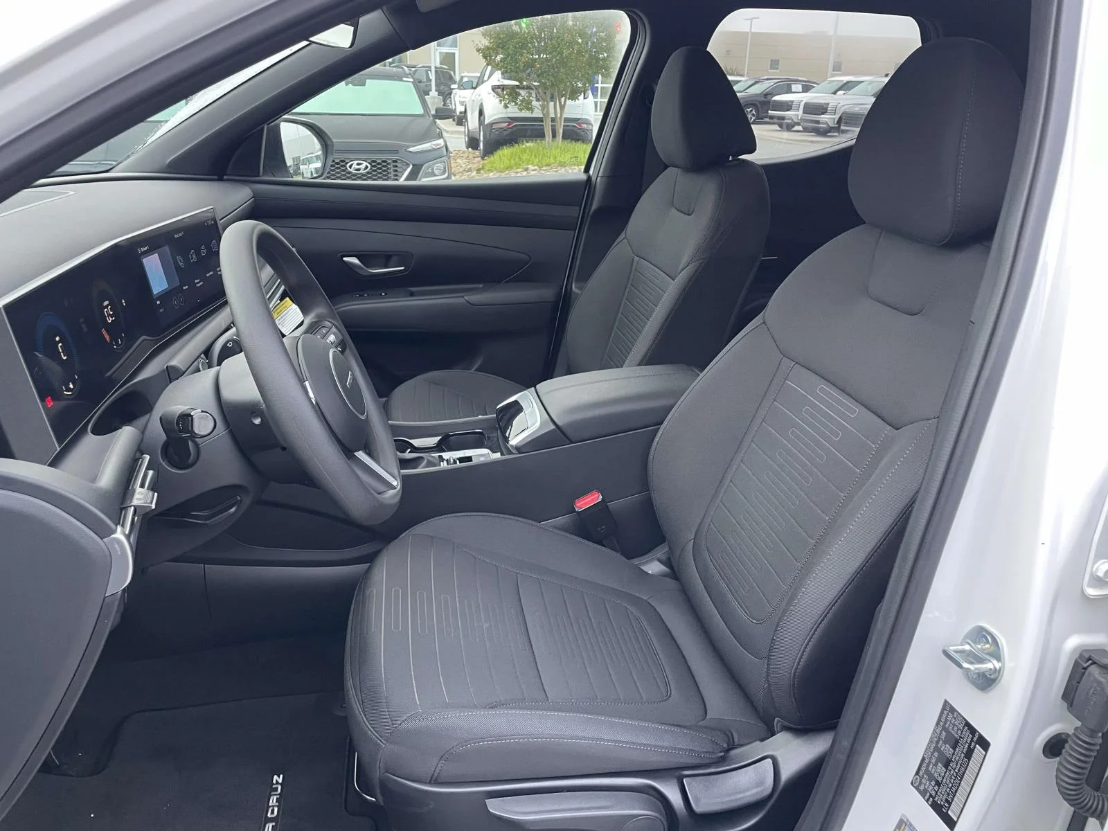 Used 2026 Atlas White Hyundai SE image 8
