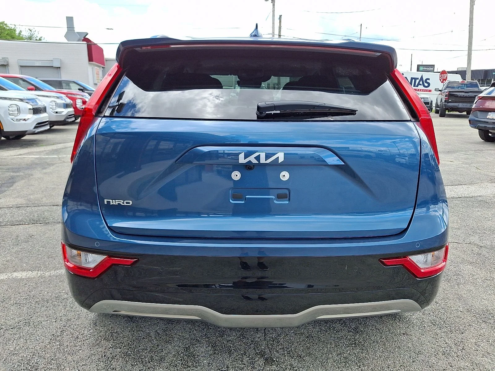 New 2026 Blue Kia Wind image 7