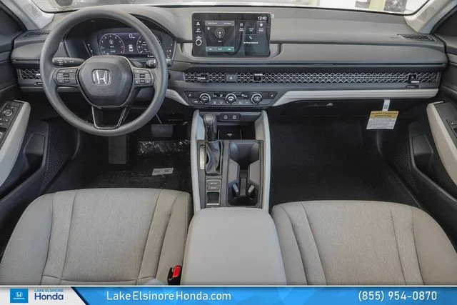 New 2026 Meteorite Gray Metallic Honda SE image 18