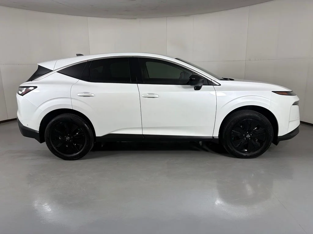 Used 2025 White Nissan SV image 9