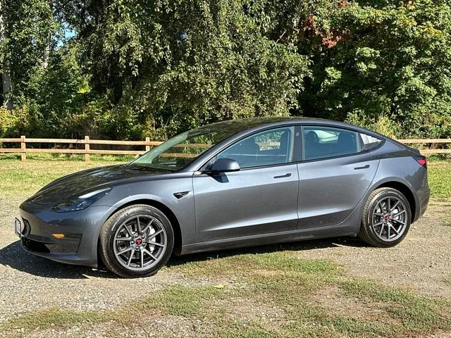 Used 2023 Midnight Silver Metallic Tesla Base image 5