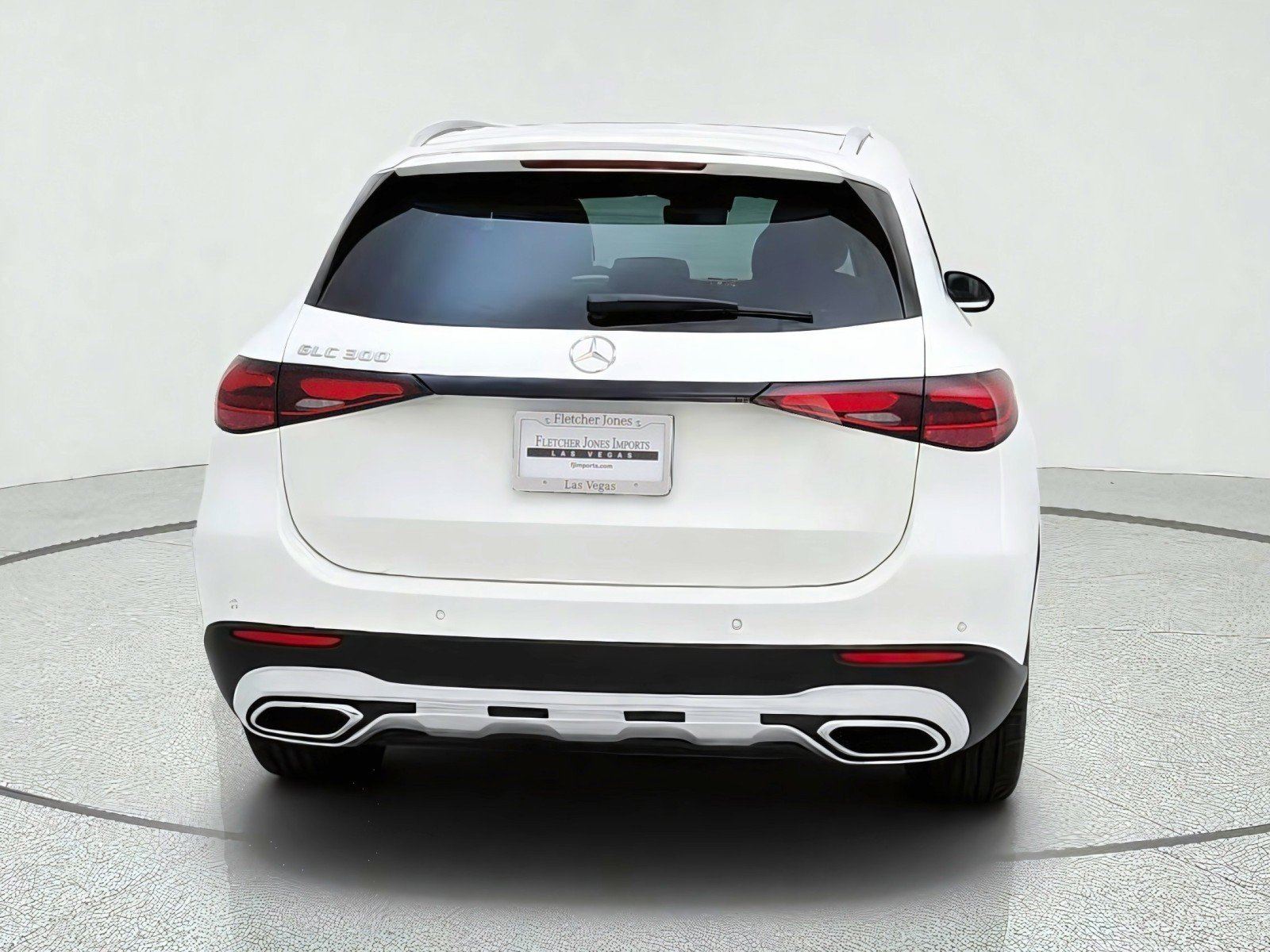 Certified Used 2026 Polar White Mercedes-Benz GLC 300 image 10