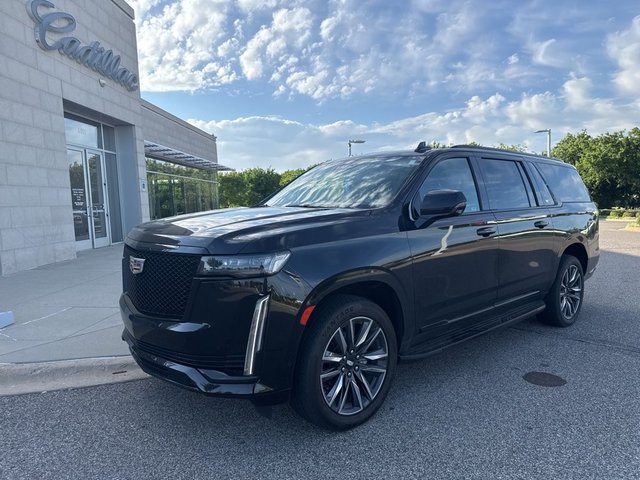 2023 Cadillac Escalade ESV Sport