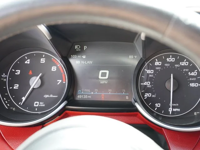 Used 2020 Gray Alfa Romeo Base image 30