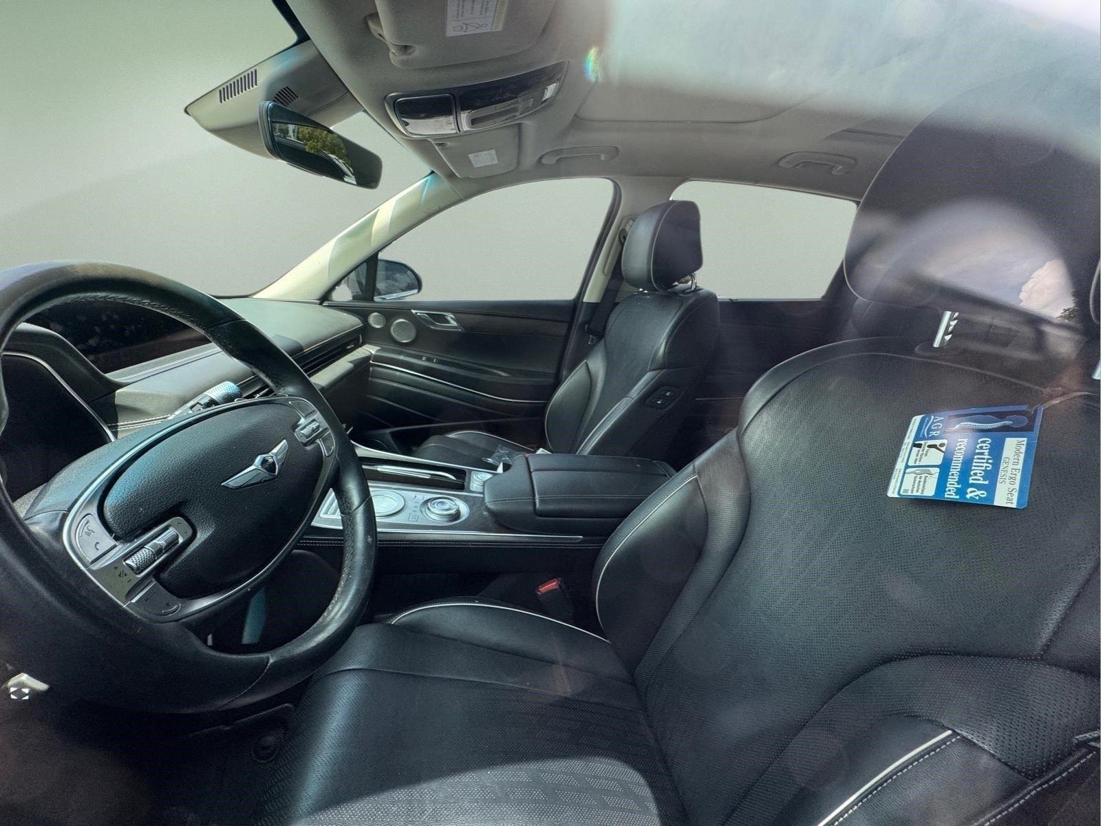 Used 2021 Himalayan Gray Genesis Advanced + image 4