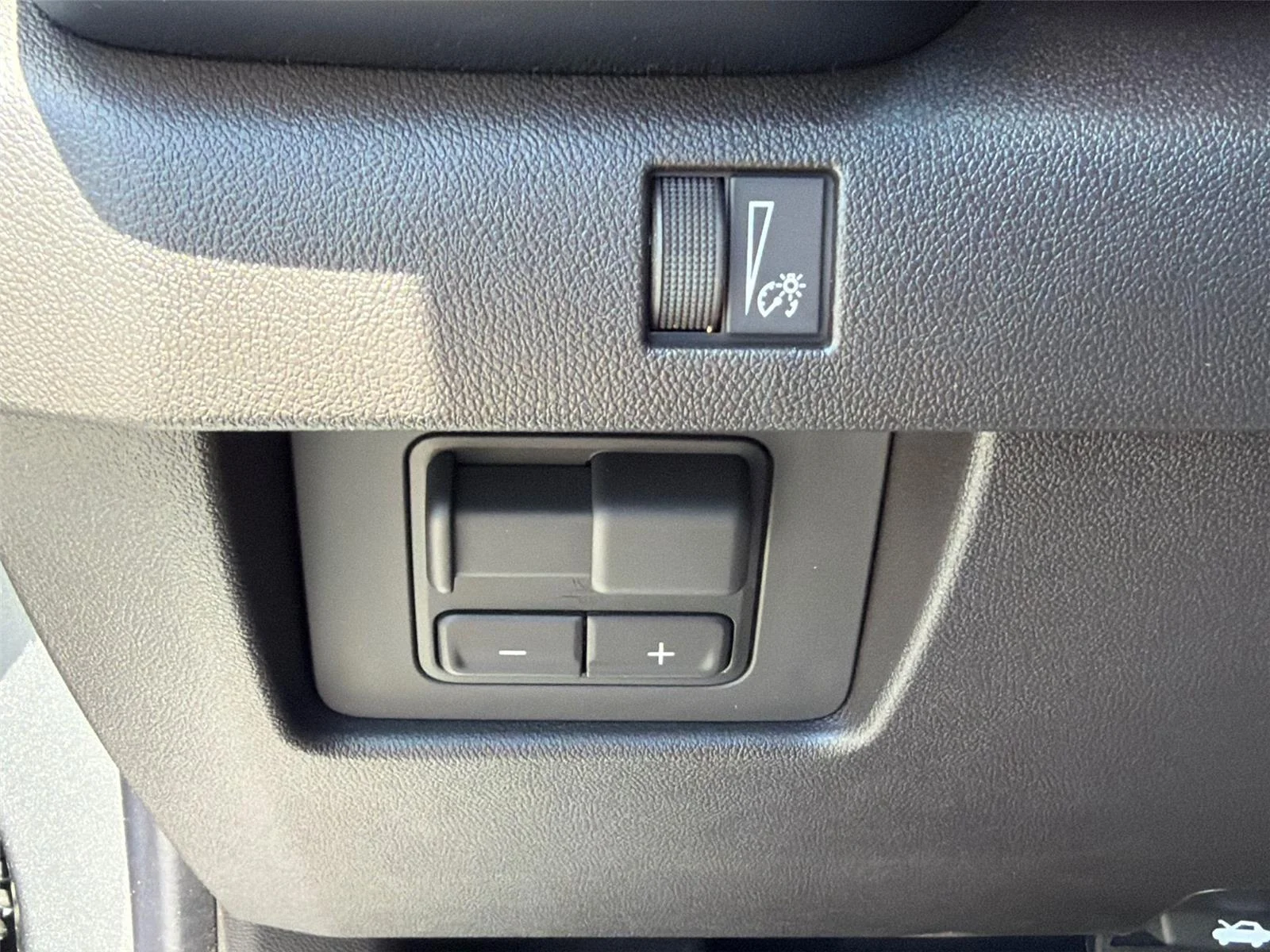 2026 GMC Canyon AT4 - Photo 26