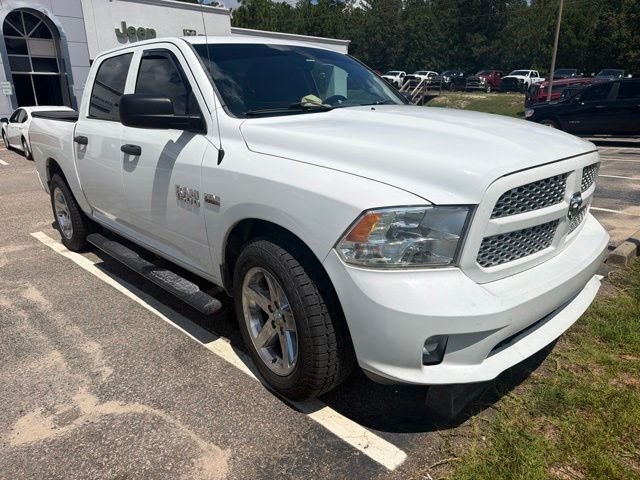 Used 2016 White Ram Express image 2