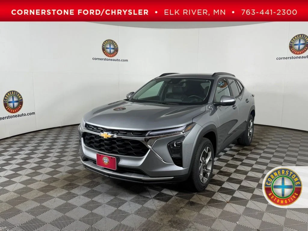 2025 Chevrolet Trax LT's photo