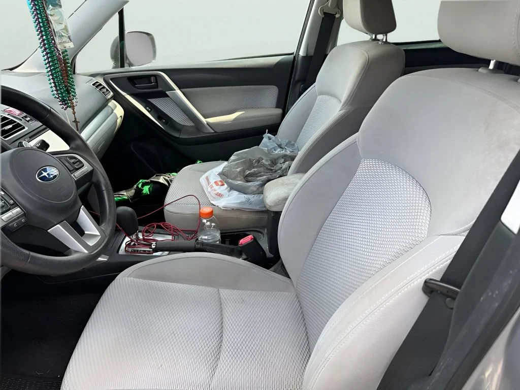 Used 2017 Silver Subaru 2.5i image 4
