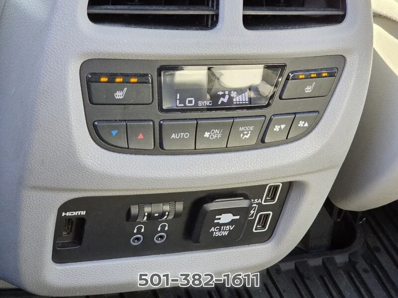 Used 2020 Lunar Silver Metallic Honda TOURING 7-PASSENGER 2WD image 15