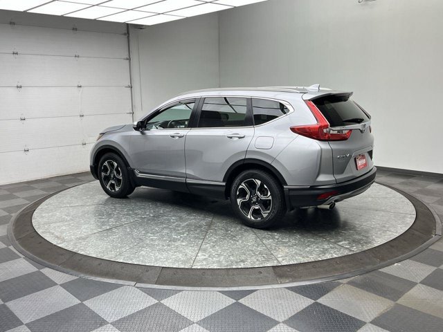 Used 2019 Lunar Silver Metallic Honda Touring image 2
