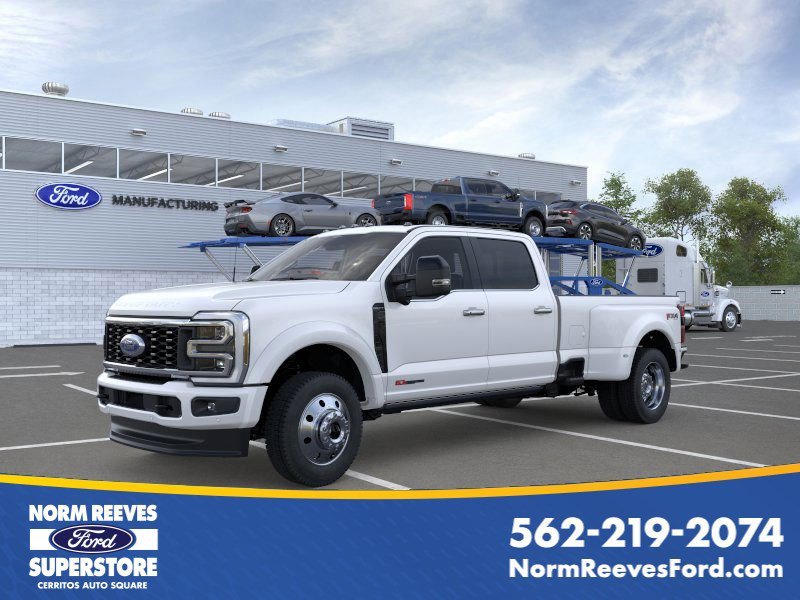 2026 Ford F-450 Super Duty Platinum