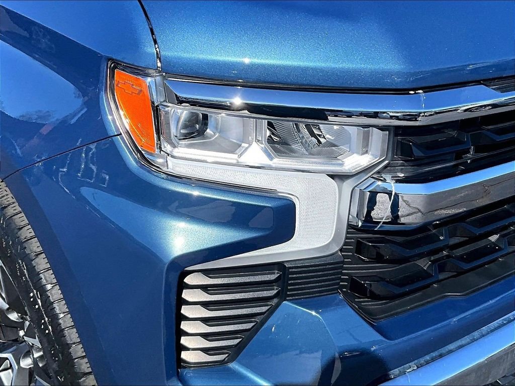 Used 2024 Blue Chevrolet LT image 34