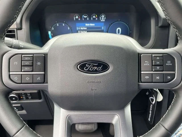 2025 Ford F-150 XLT - Photo 35