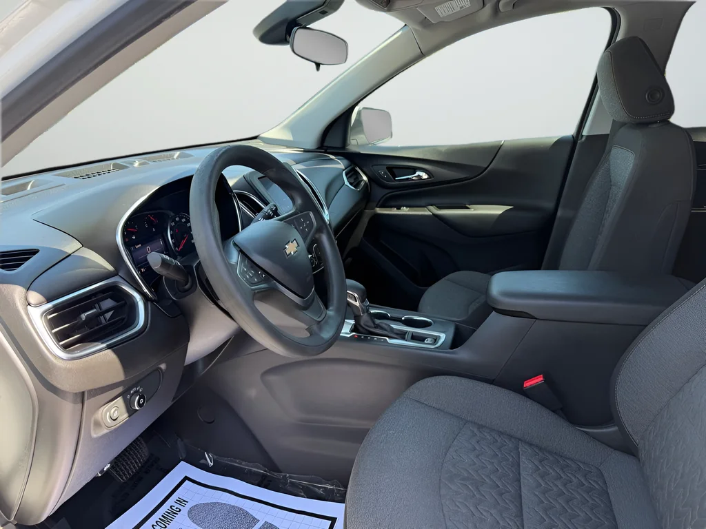 Used 2023 White Chevrolet LT image 20