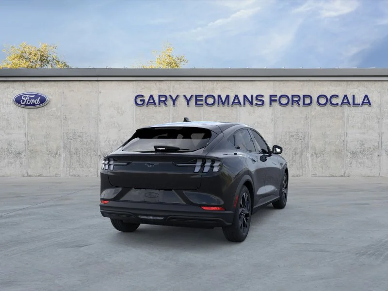New 2026 Shadow Black Ford Select image 8