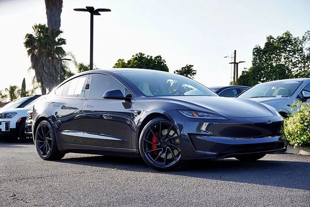 2024 Tesla Model 3 Performance's photo