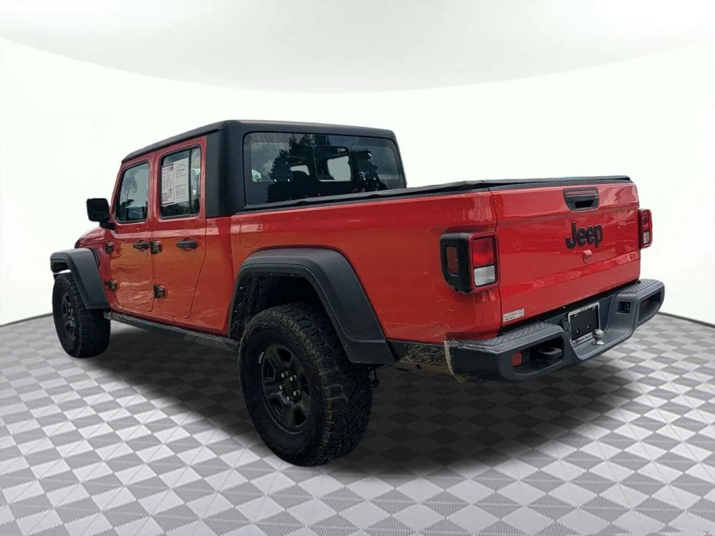 Used 2023 Red Jeep Sport image 5
