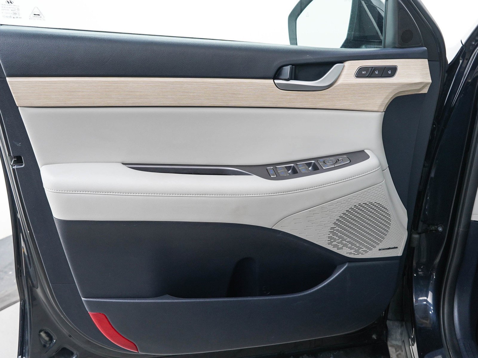 2024 Hyundai Palisade Limited - Photo 23