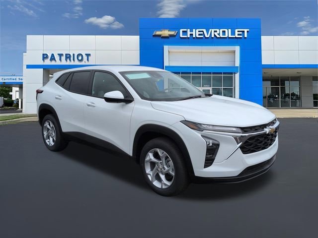 New 2026 Summit White Chevrolet LS image 4