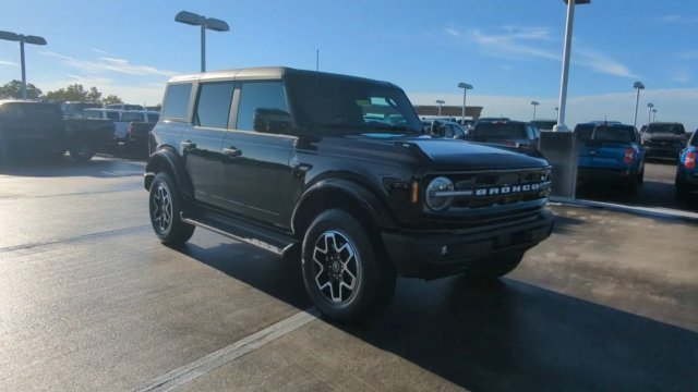 New 2026 Shadow Black Ford Outer Banks® image 70