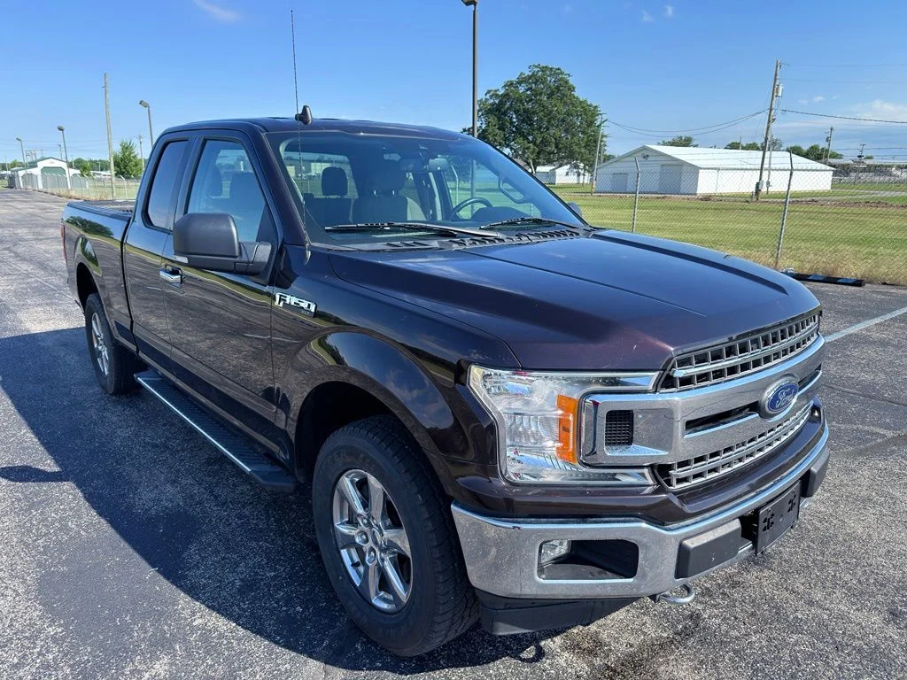 Used 2019 Red Ford XLT image 9