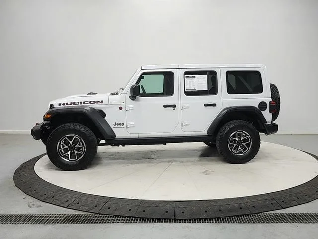 Used 2025 White/off-white Jeep Rubicon image 4