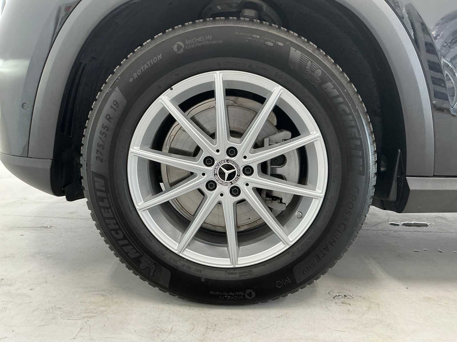 Certified Used 2026 Black Mercedes-Benz GLE 350 image 9