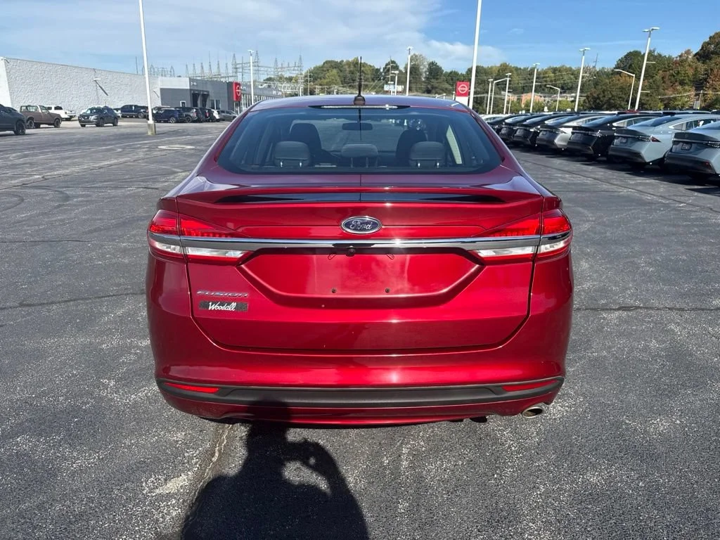 Used 2017 Red Ford S image 4