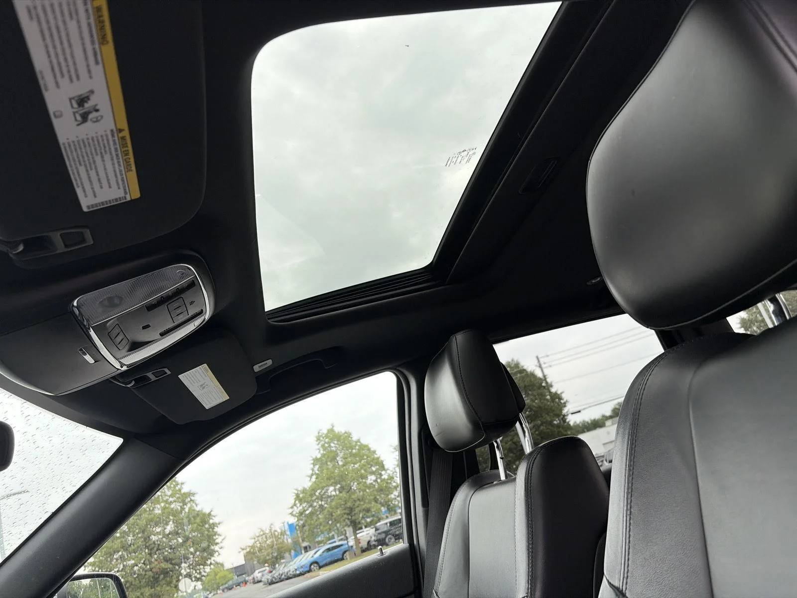 Used 2021 Granite Crystal Metallic Clearcoat Jeep Limited image 16