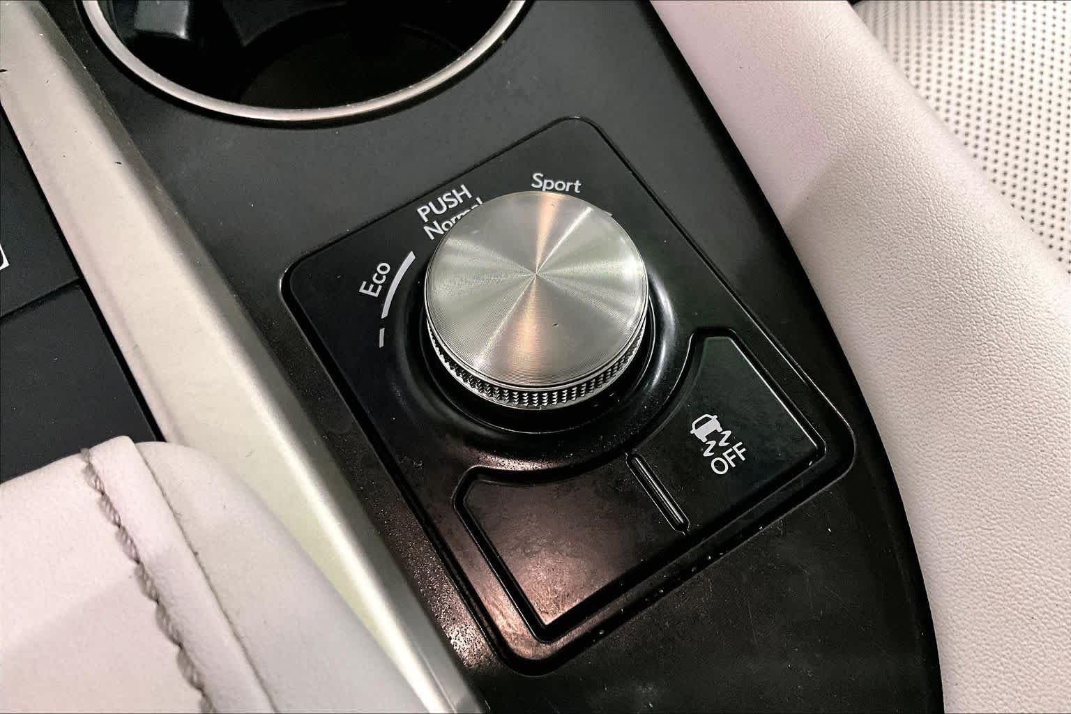 Certified Used 2022 NIGHTFALL MICA Lexus  image 35