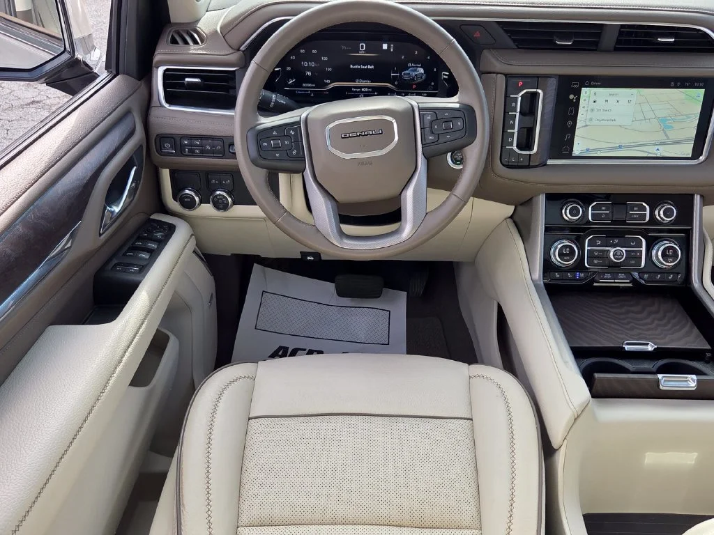Used 2022 PEARL BEIGE METALLIC GMC Denali image 8